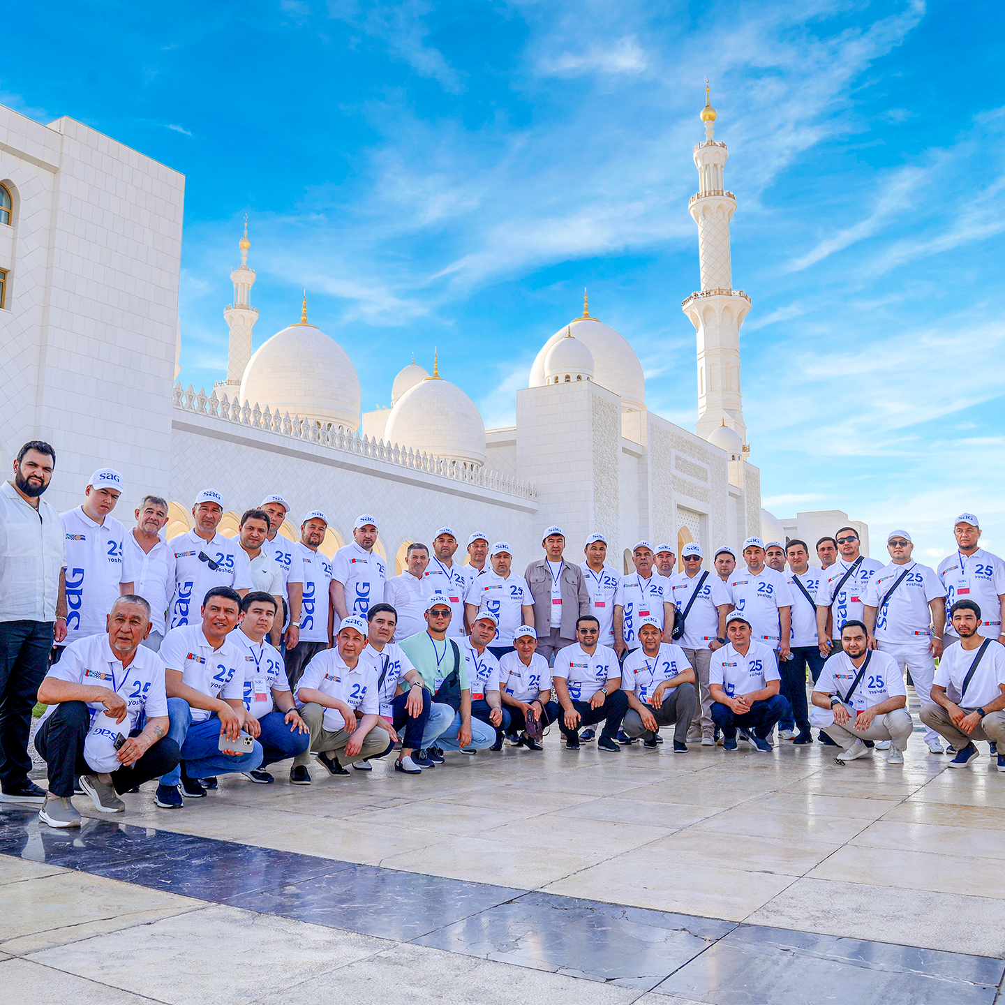 В честь 25-летия SAG организовала бизнес-тур для своих партнёров в Абу-Даби