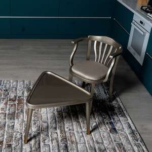 Нужен ли ковёр на кухне?